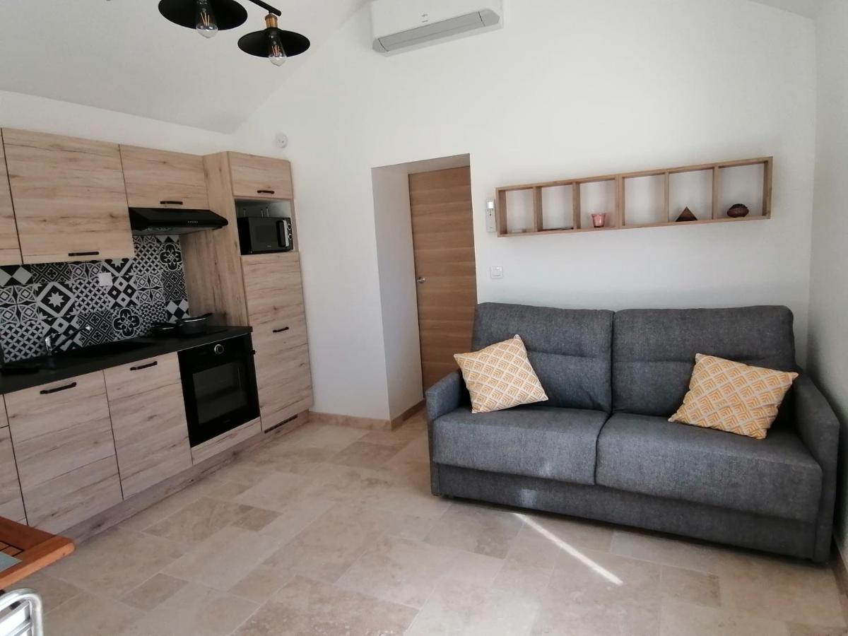 Petite Maison refaite à neuf proche plage Mèze Esterno foto