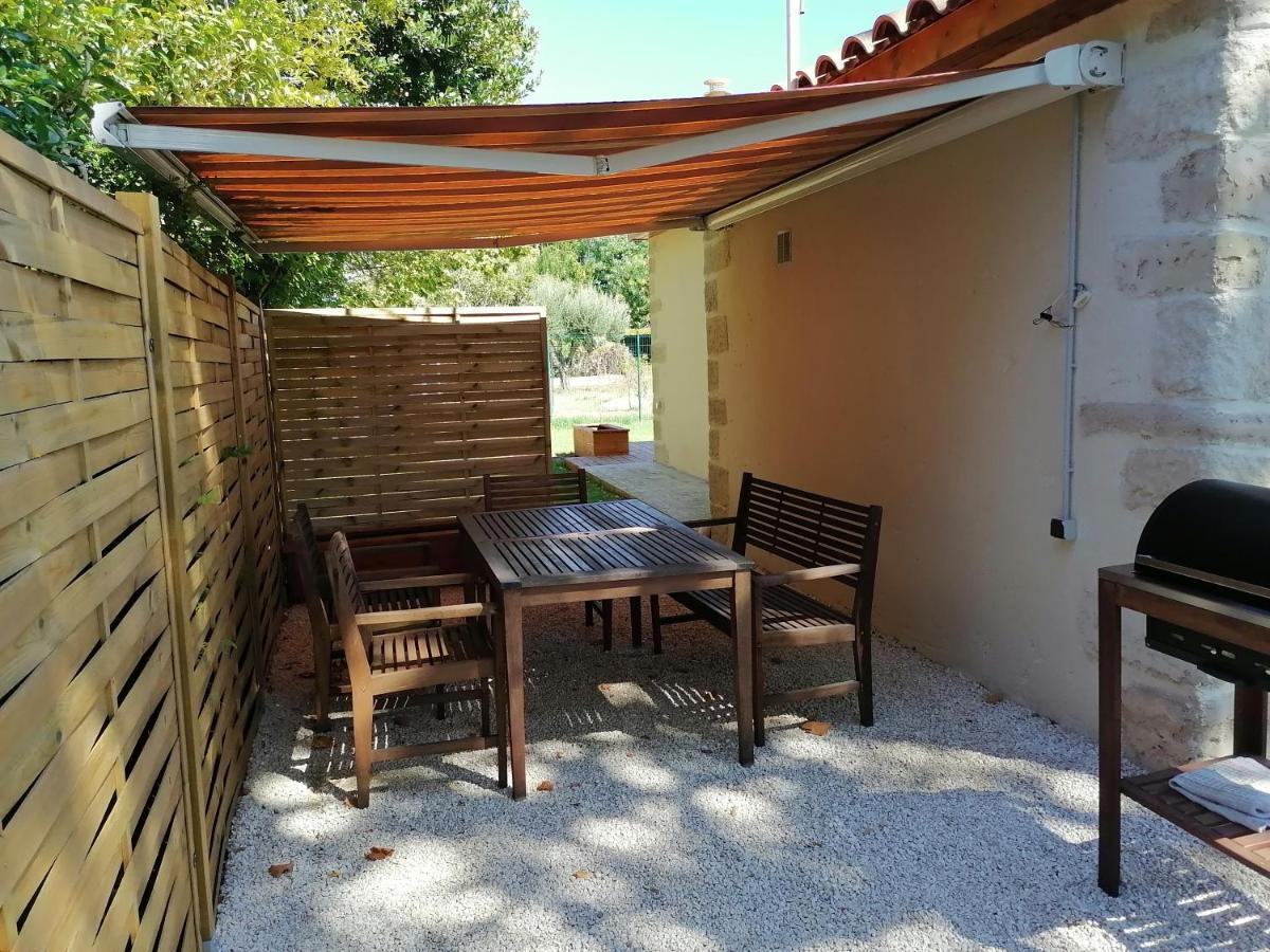 Petite Maison refaite à neuf proche plage Mèze Esterno foto