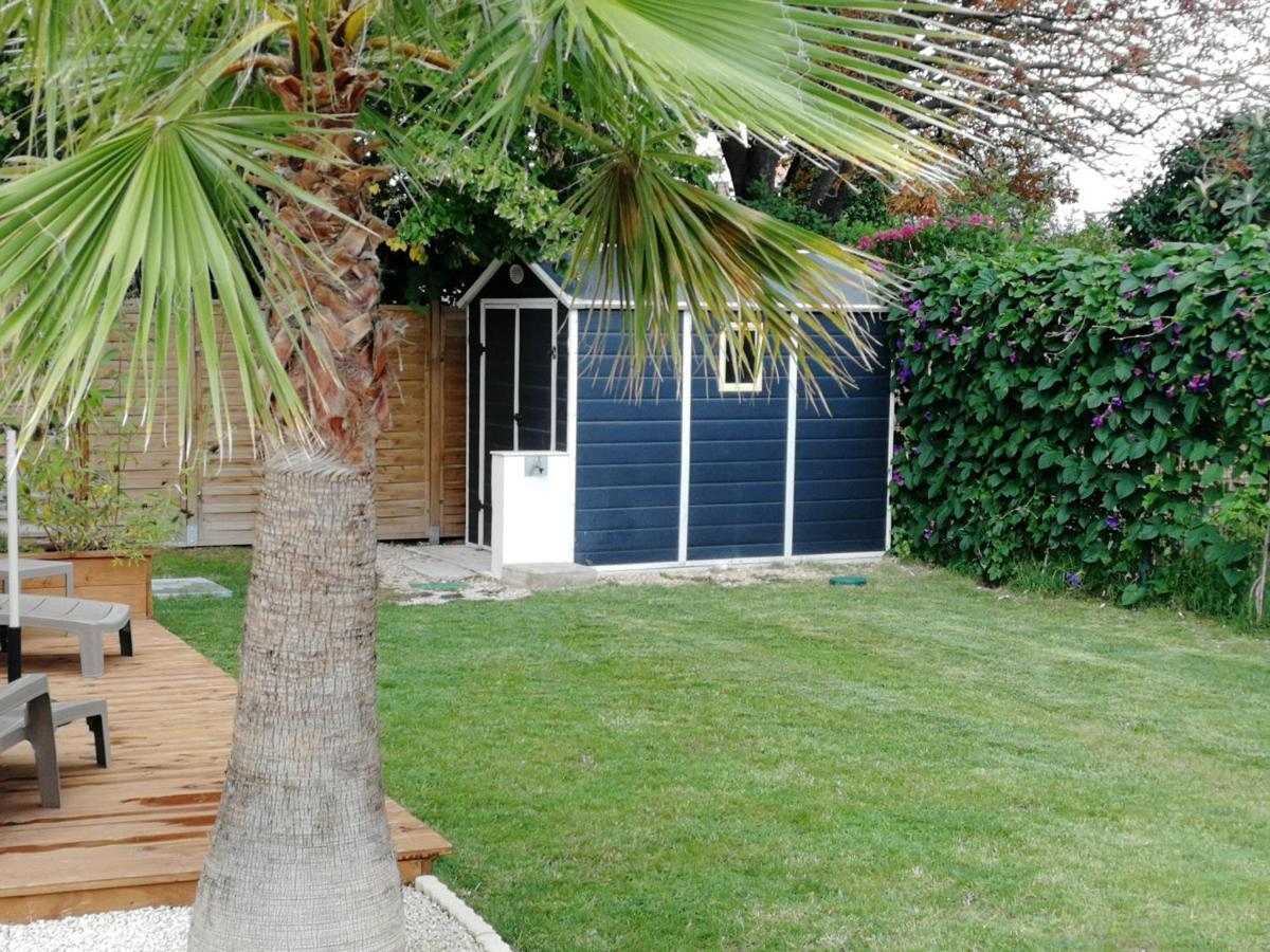 Petite Maison refaite à neuf proche plage Mèze Esterno foto