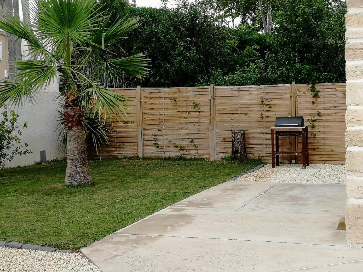 Petite Maison refaite à neuf proche plage Mèze Esterno foto